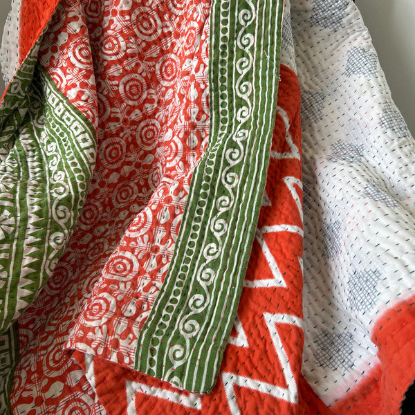 【美品】JEANETTE FARRIER kantha ヴィンテージキルト 美品】JEANETTE FARRIER kantha ヴィンテージキルト 2025年最新】JEANE
